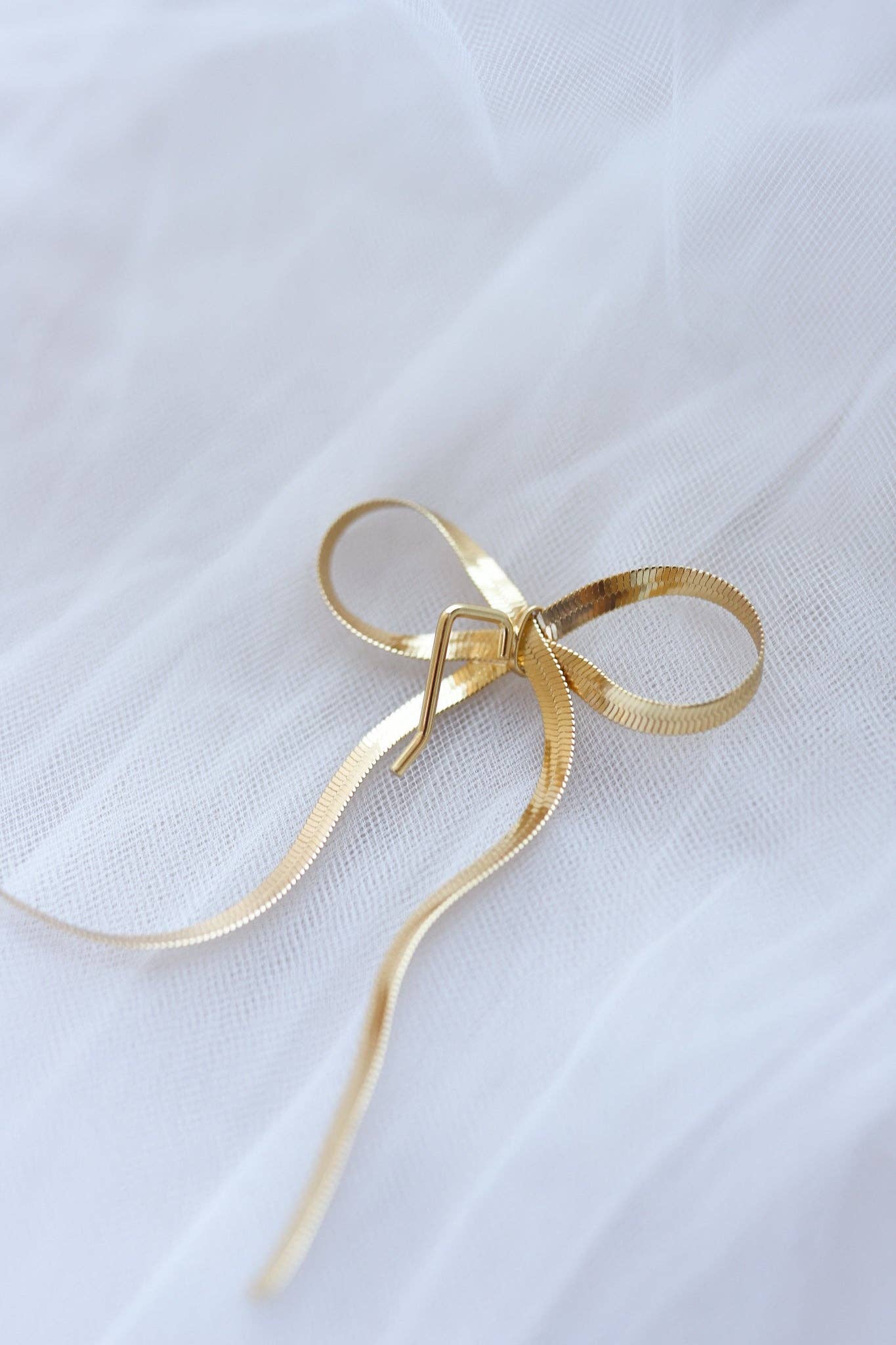 Bow Ponytail Cuff