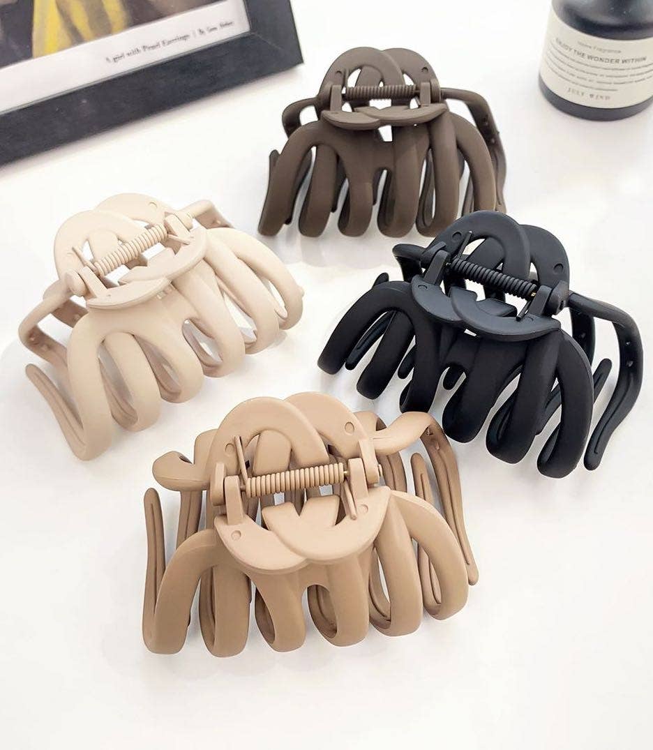 Hair claw