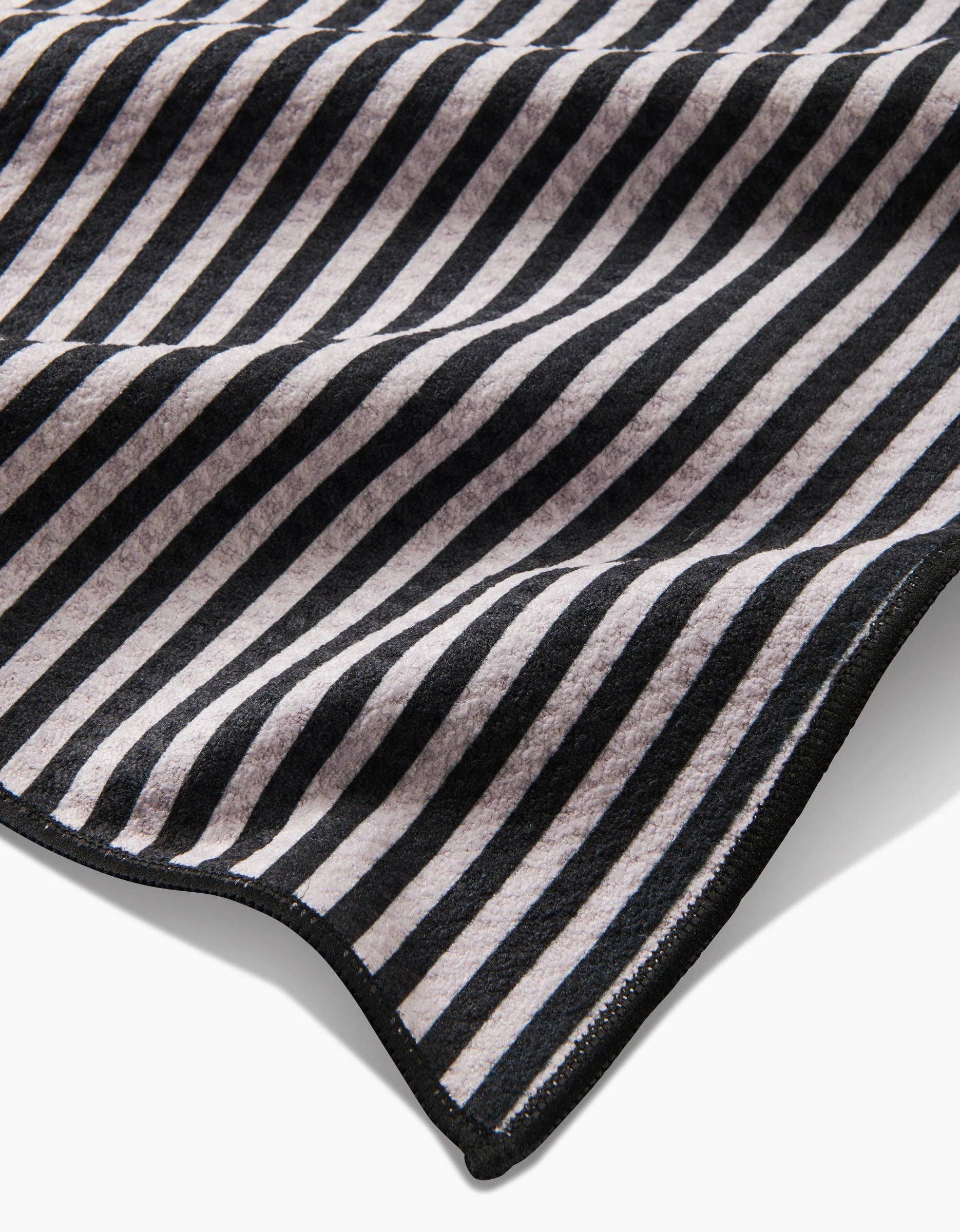 Geometry Good Pup Paw Towel