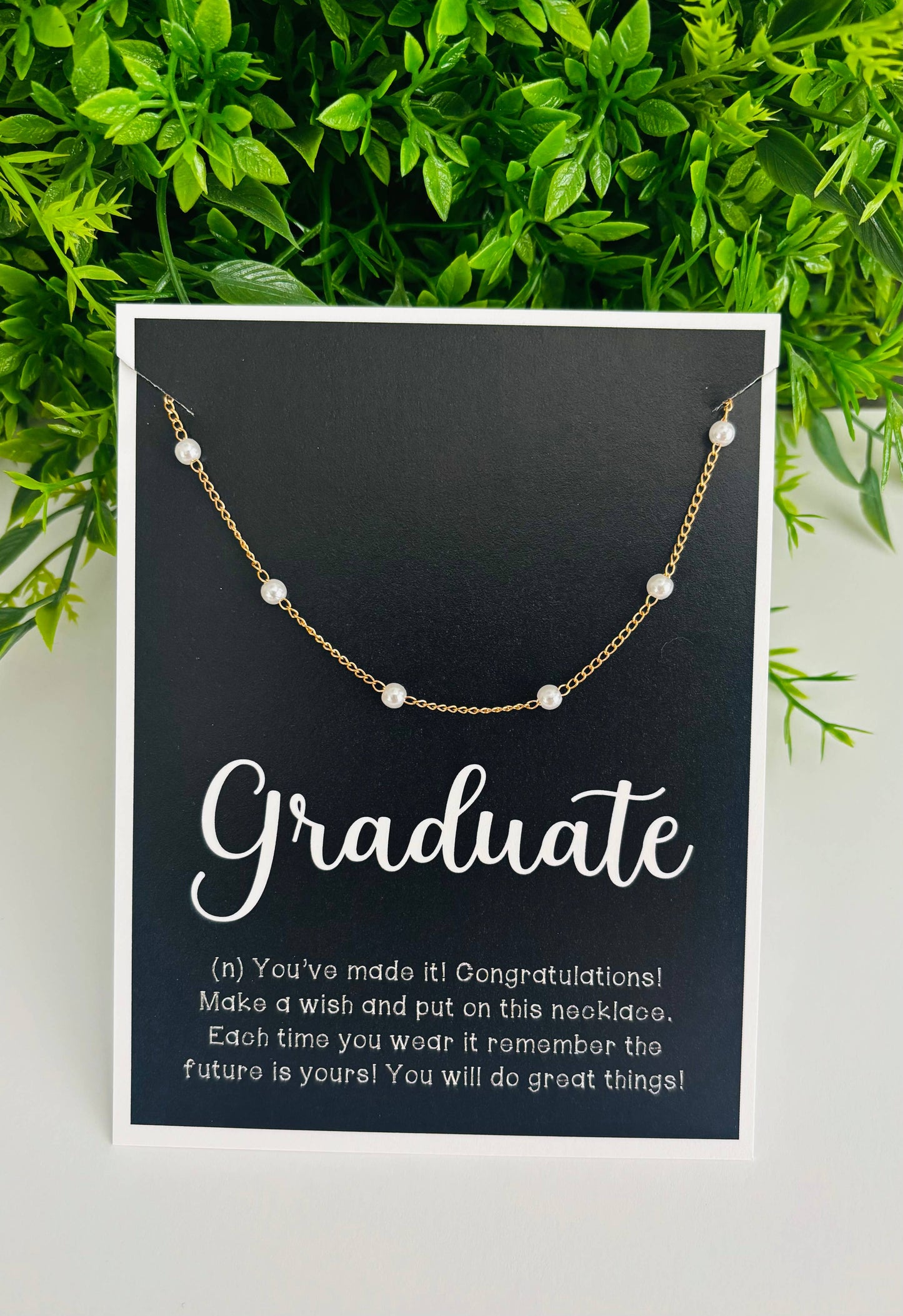 Graduate Pearl Necklace & Inspiring Card