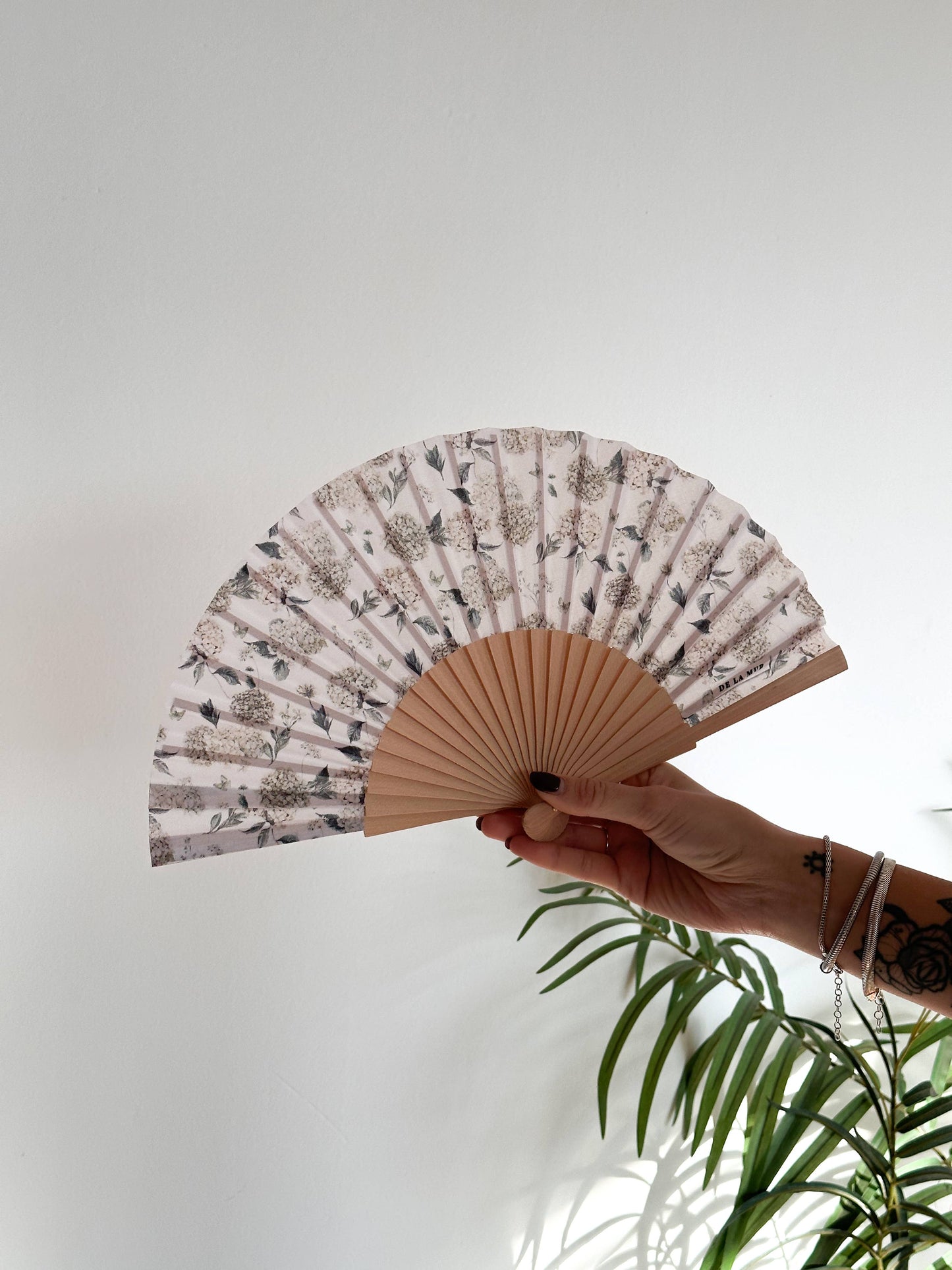 Hort Hand Fan