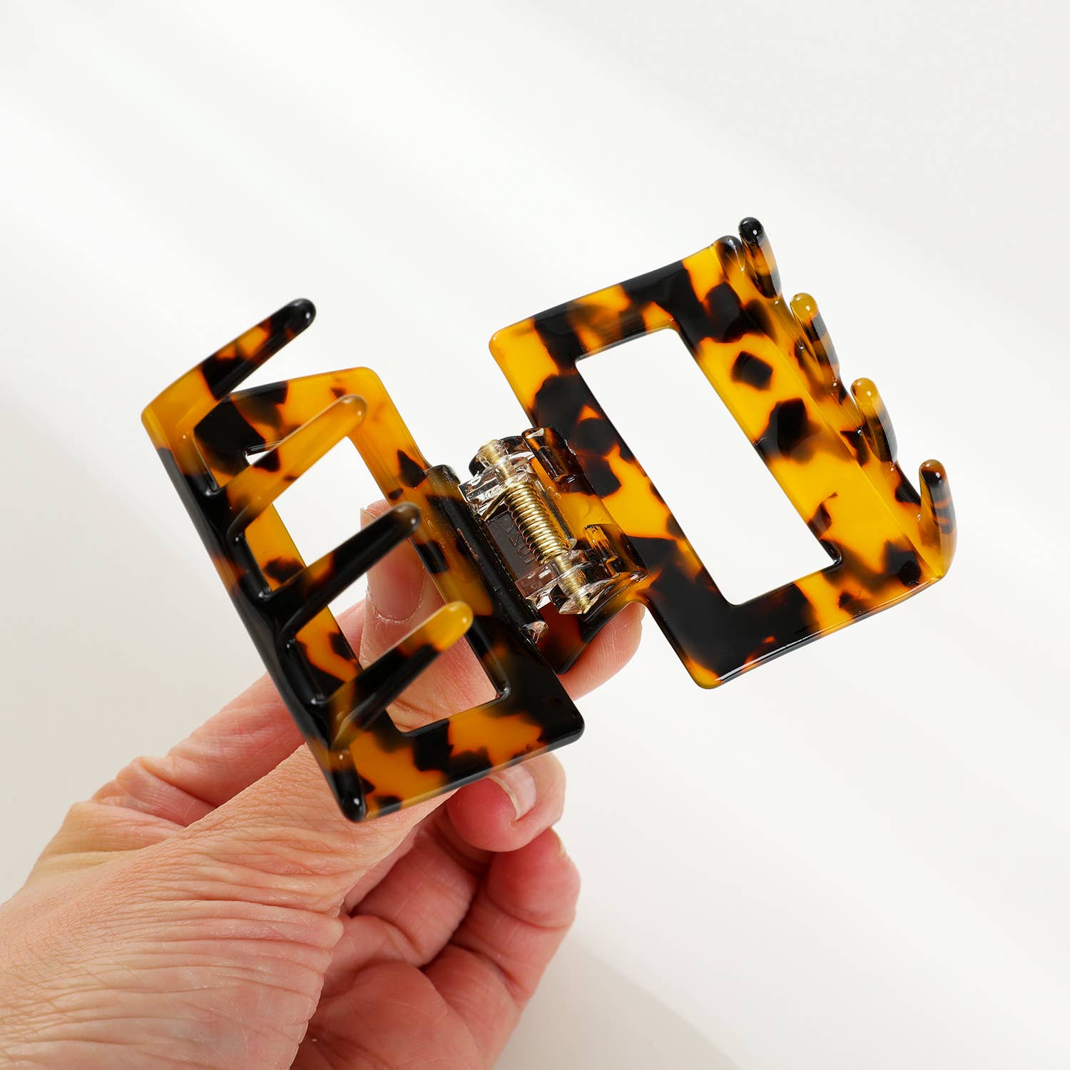 Simone Square Claw Clip