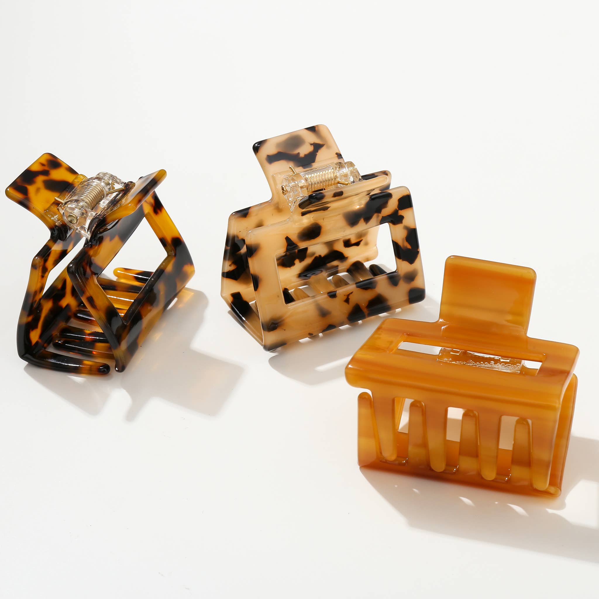 Simone Square Claw Clip
