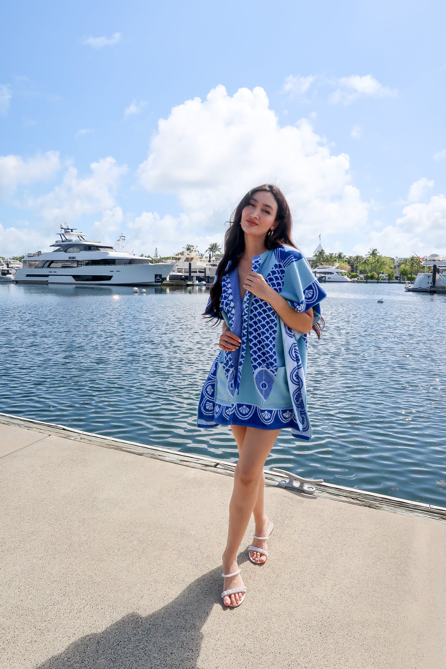 Classic Short Coastal Cape