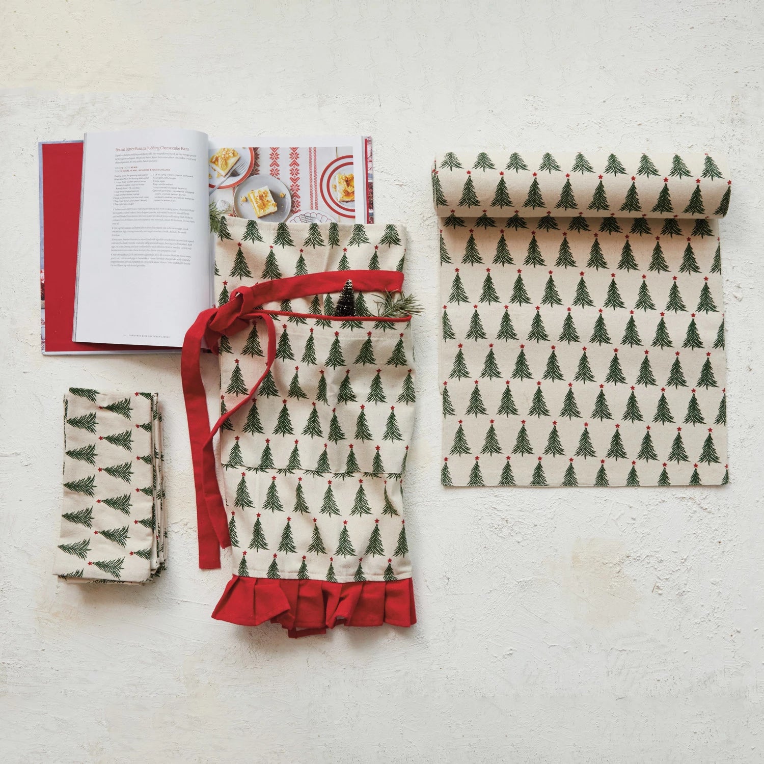 Christmas Tree Pattern Runner