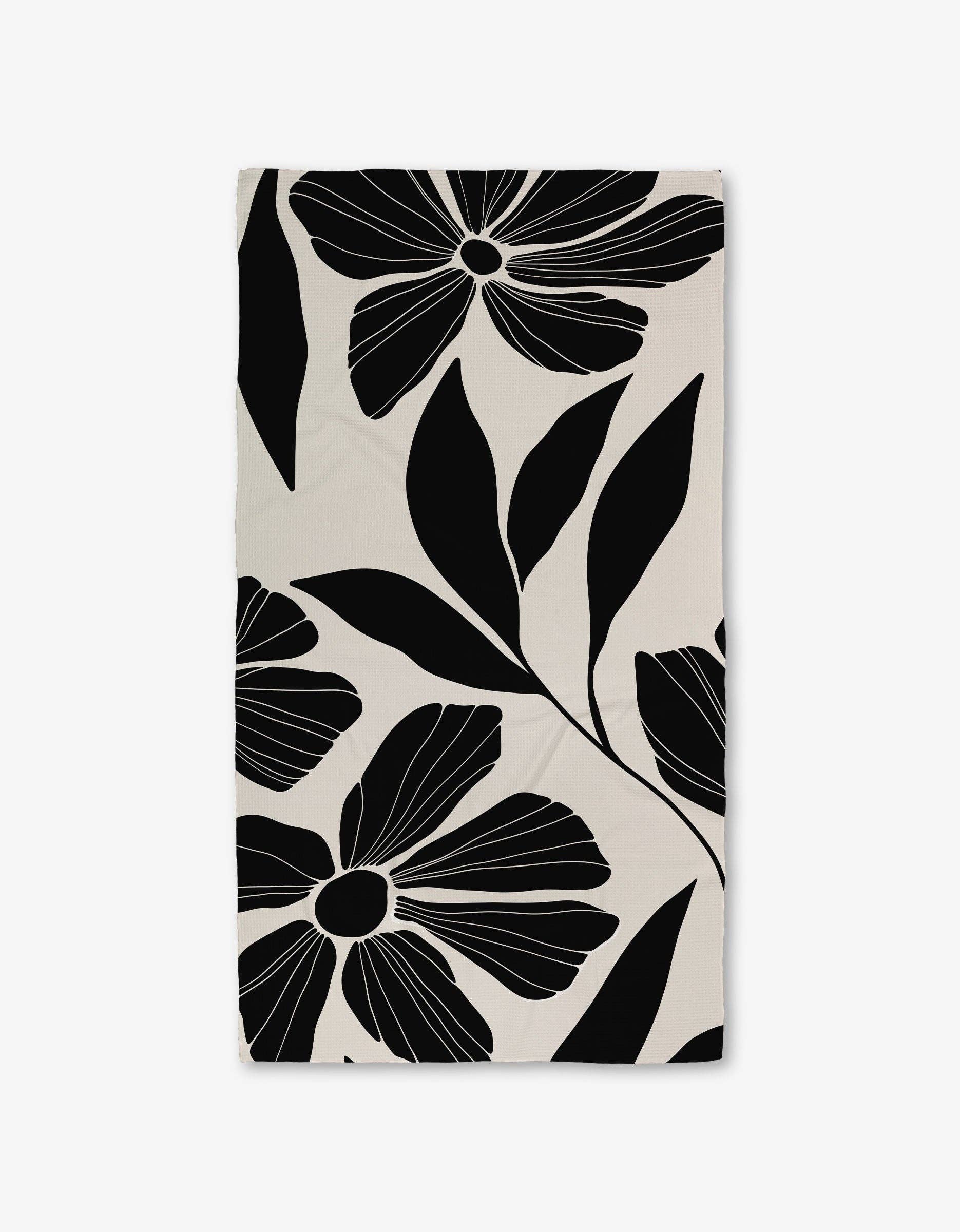 Geometry Harmony Luxe Bath Towel