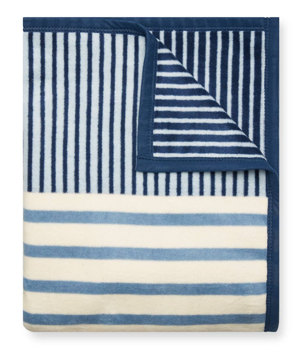Shoreline Stripe Blanket