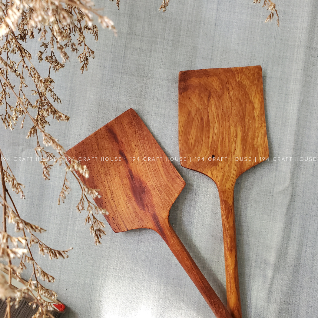 Wooden Curved Spatula