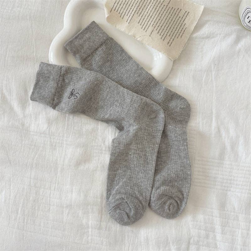 Bow Embroidered Socks