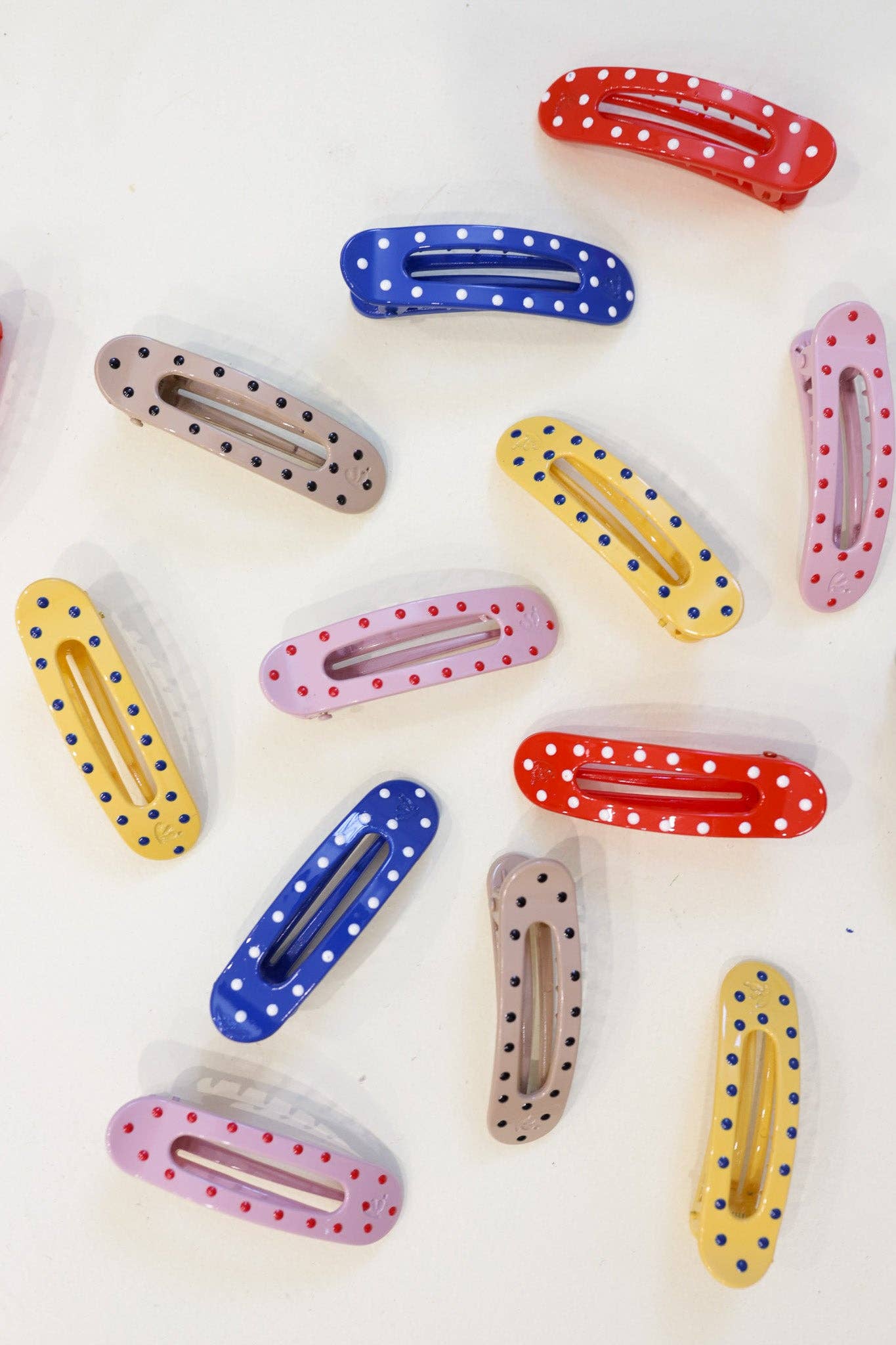 Kaxi Polka Dot Mini Lay Down Claw