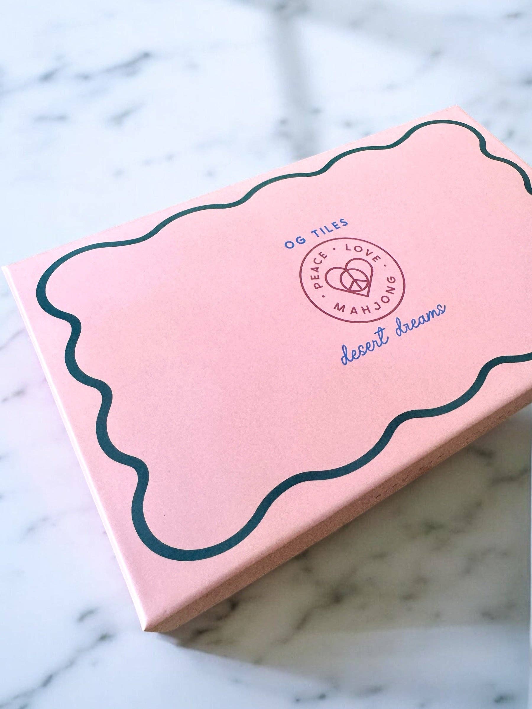 Peace Love Mahjong Set