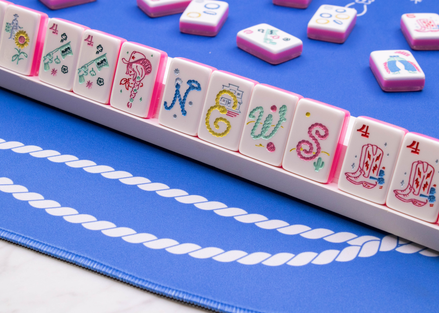 Miss Cowgirl Mahjong Set