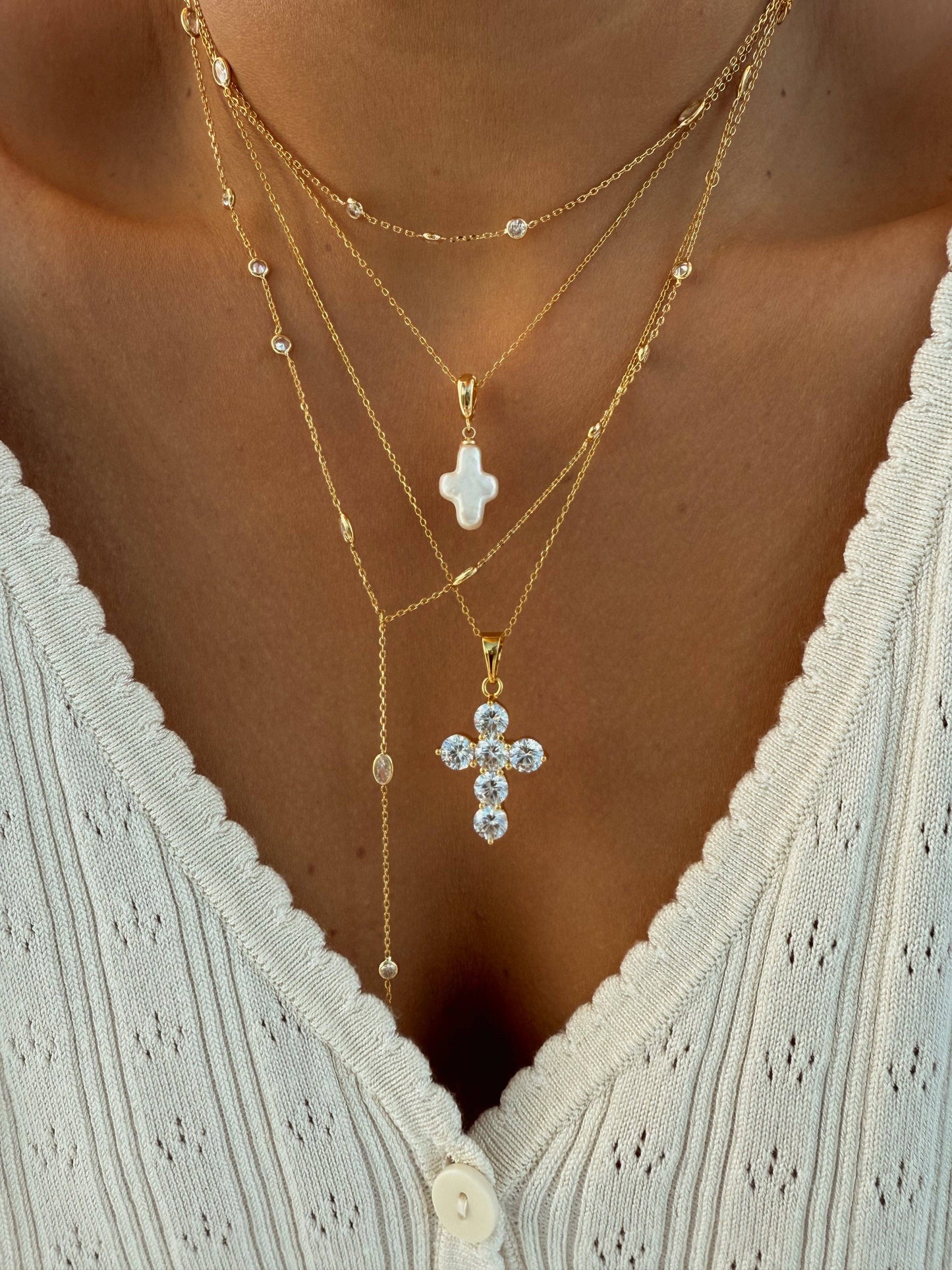Cruz Perla Necklace