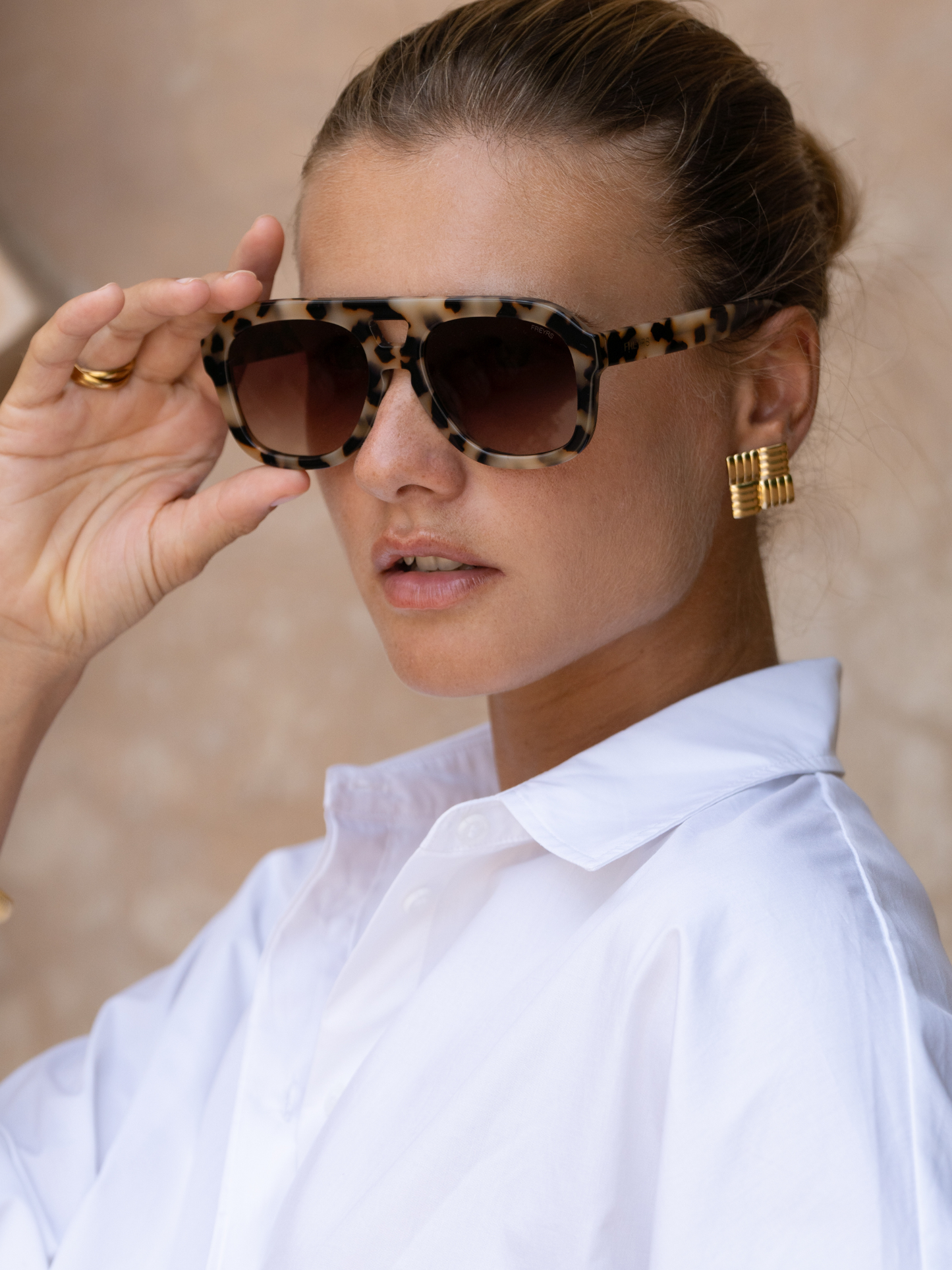 FREYRS Voyager Oversized Aviator Sunglasses