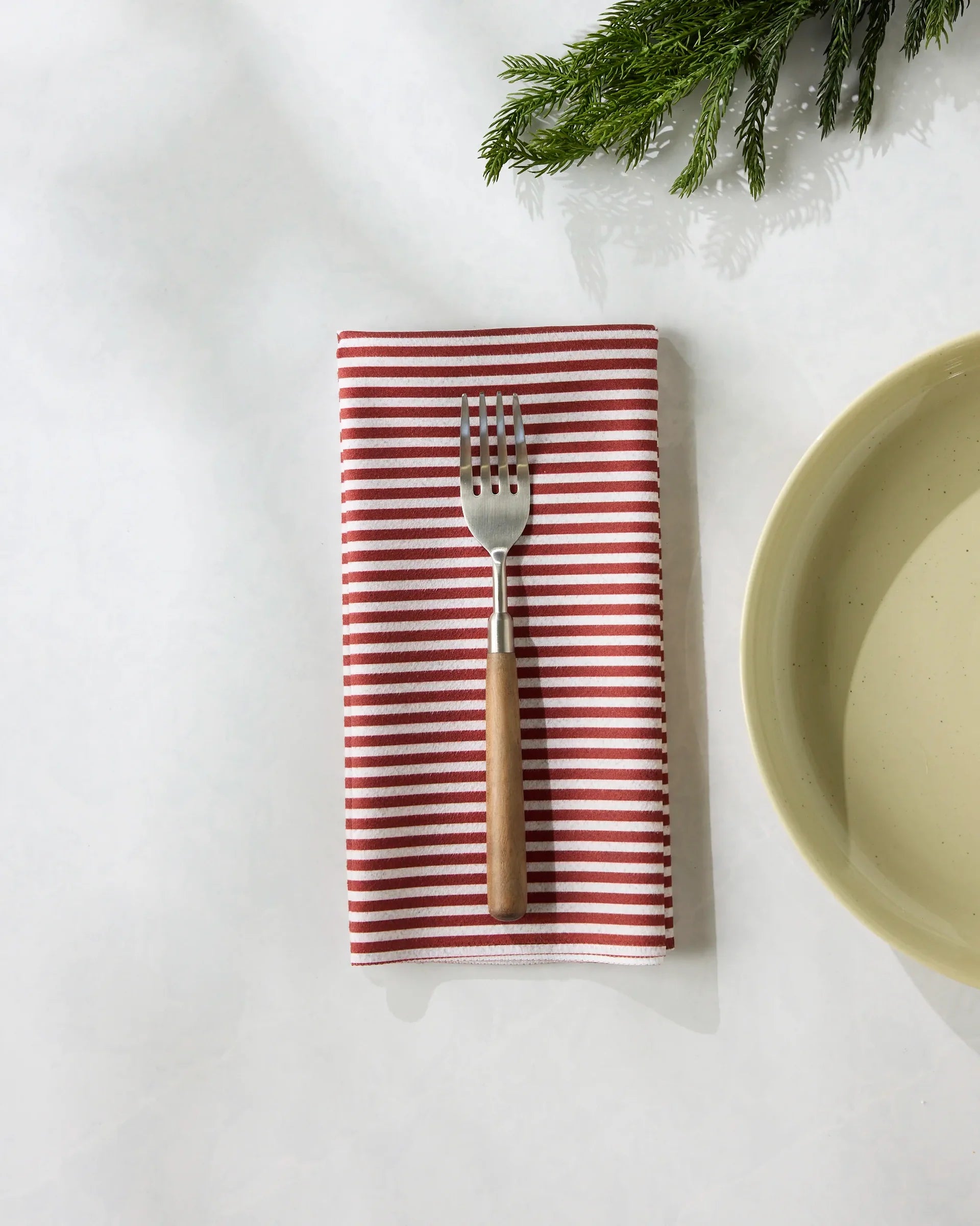 Geometry Kringle Dinner Napkin Set