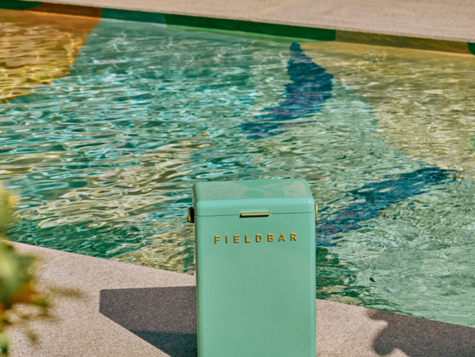 The Fieldbar Drinks Box Cooler