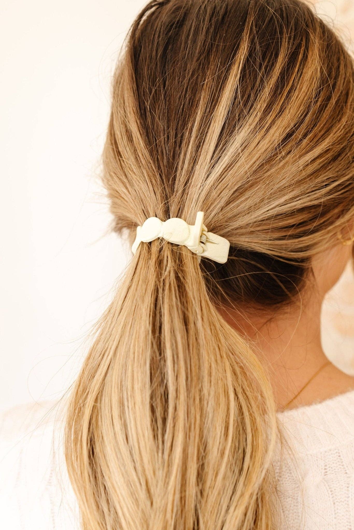 Lia Ponytail Claw Clip