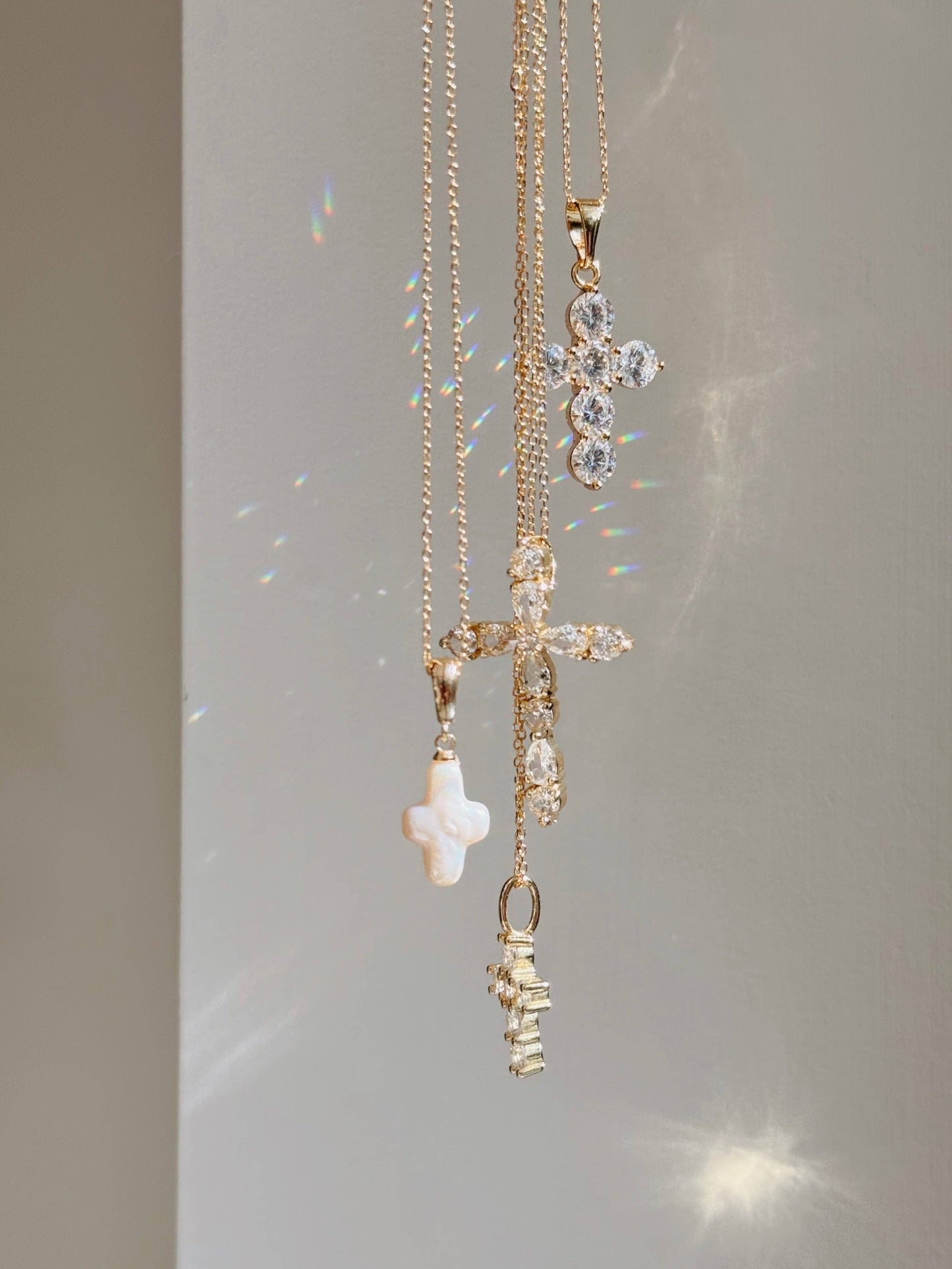 Cruz Perla Necklace