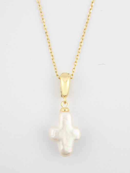 Cruz Perla Necklace