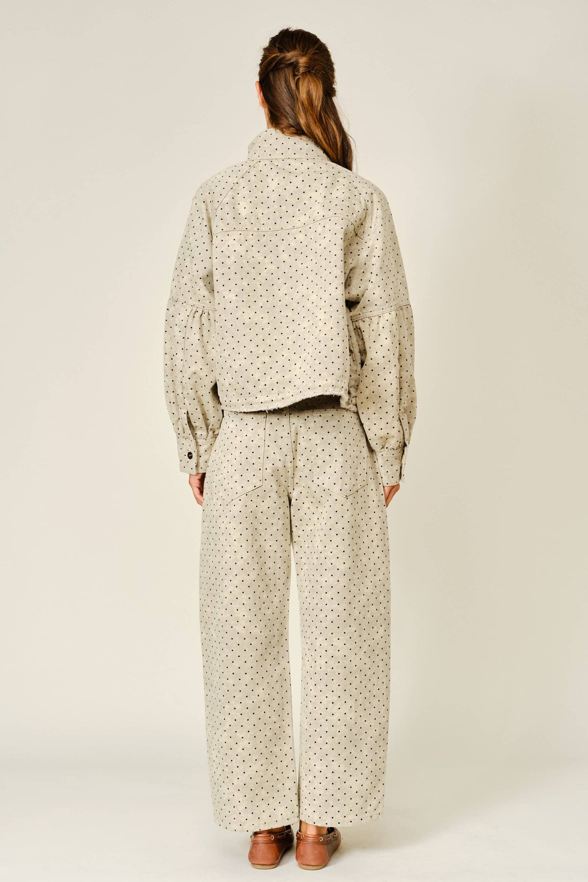 Aaron & Amber - AJJ6317 POLKA DOT BALLON SLEEVE TWILL JACKET