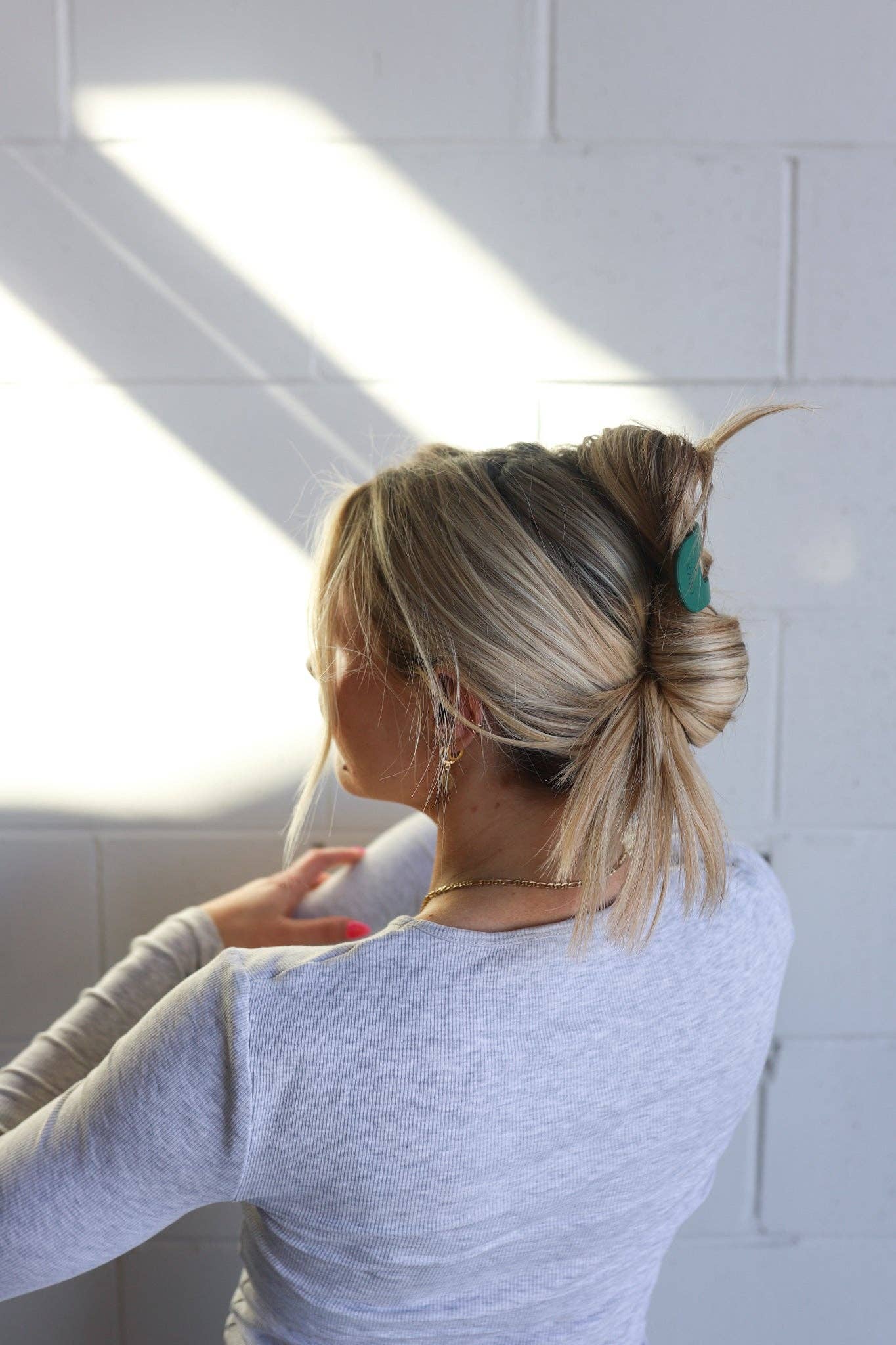 Kaxi Oversized Lay Down Claw