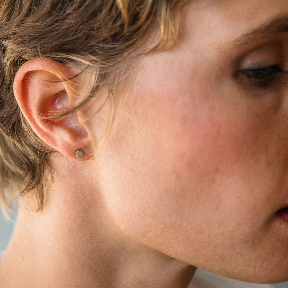 Tiny Dot Stud Earring
