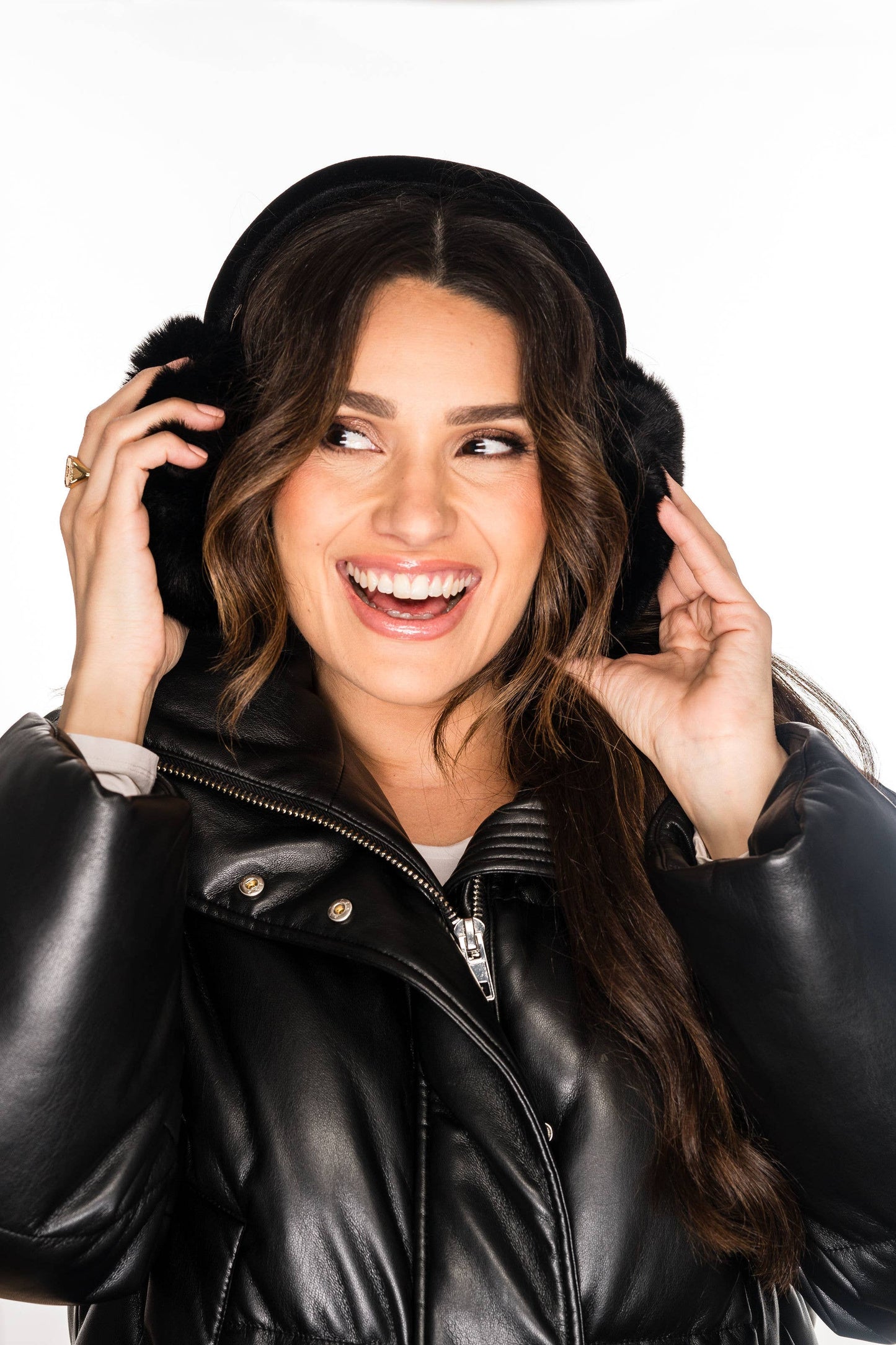 2024 Oprah's Favorite Thing!     The Chloe Velvet Earmuff