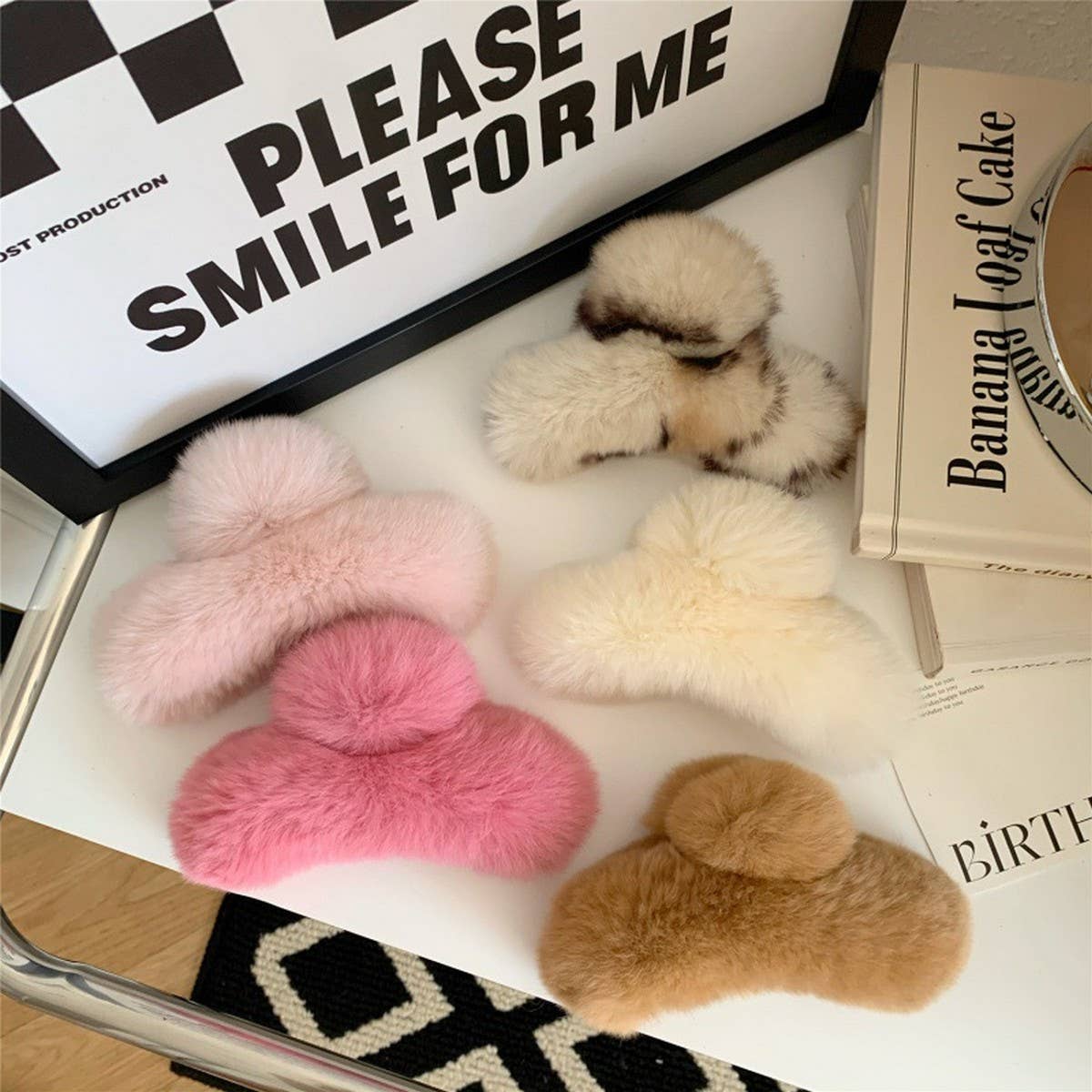 Rabbit Fur Hair Claw