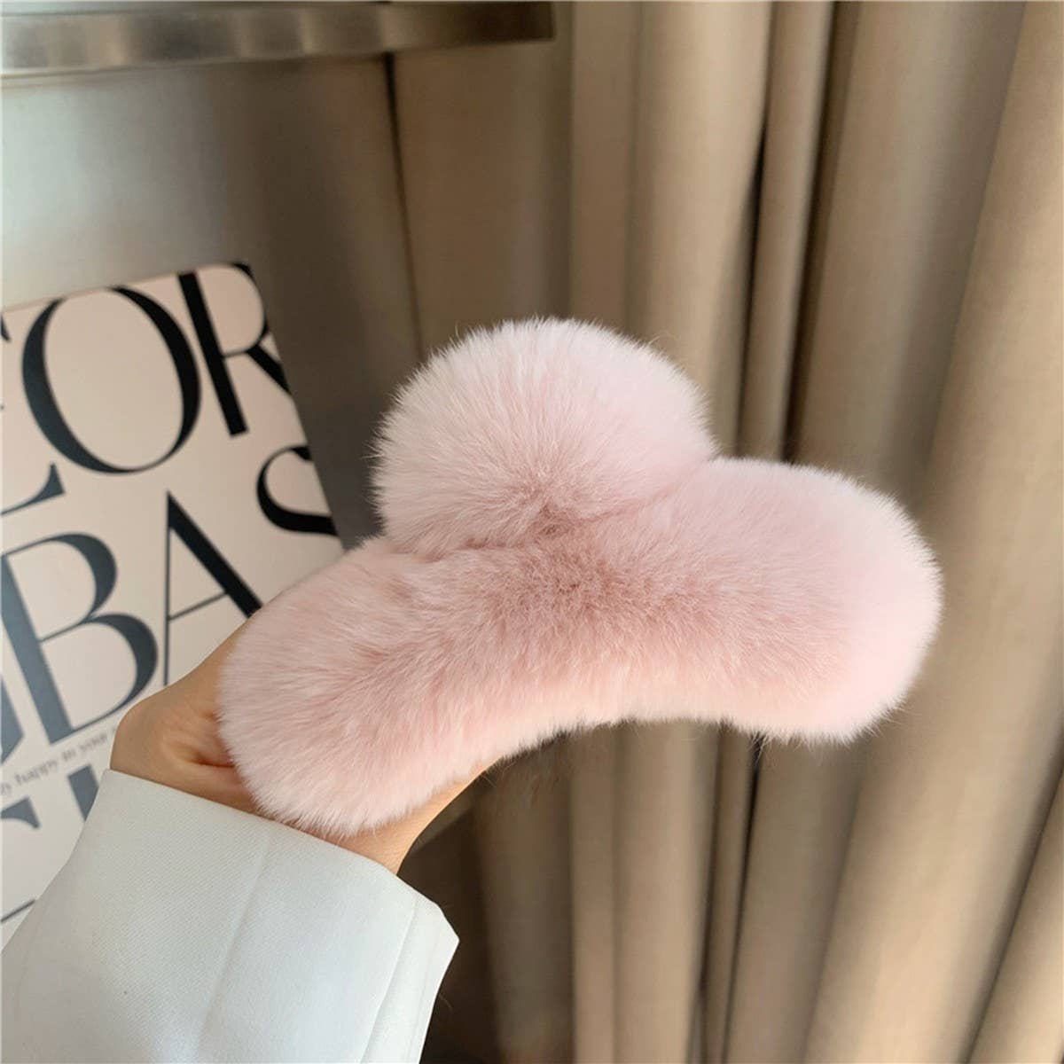 Rabbit Fur Hair Claw