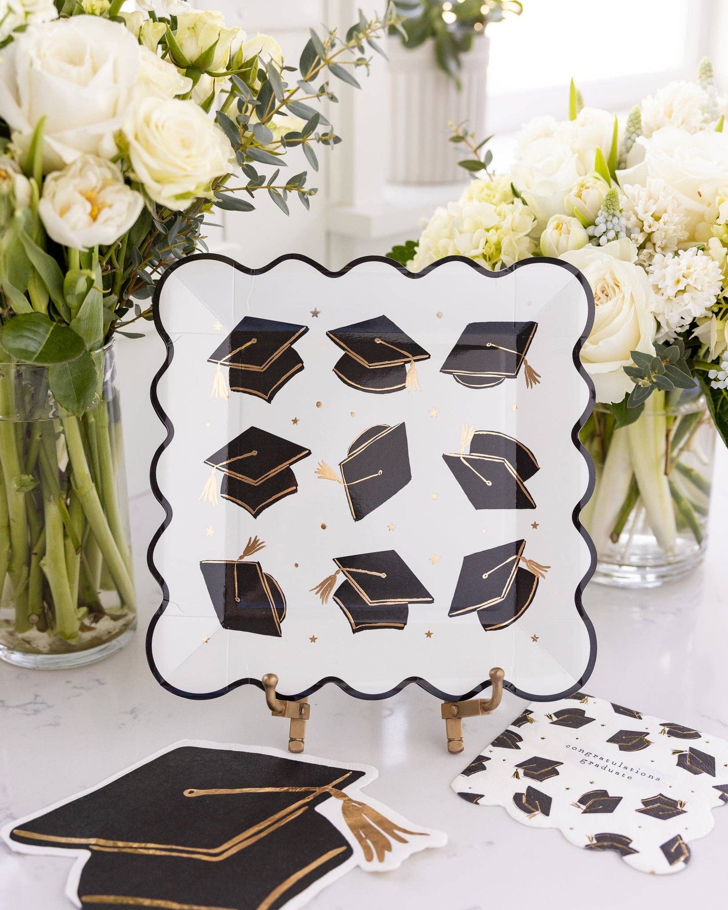 Grad Hat Plate