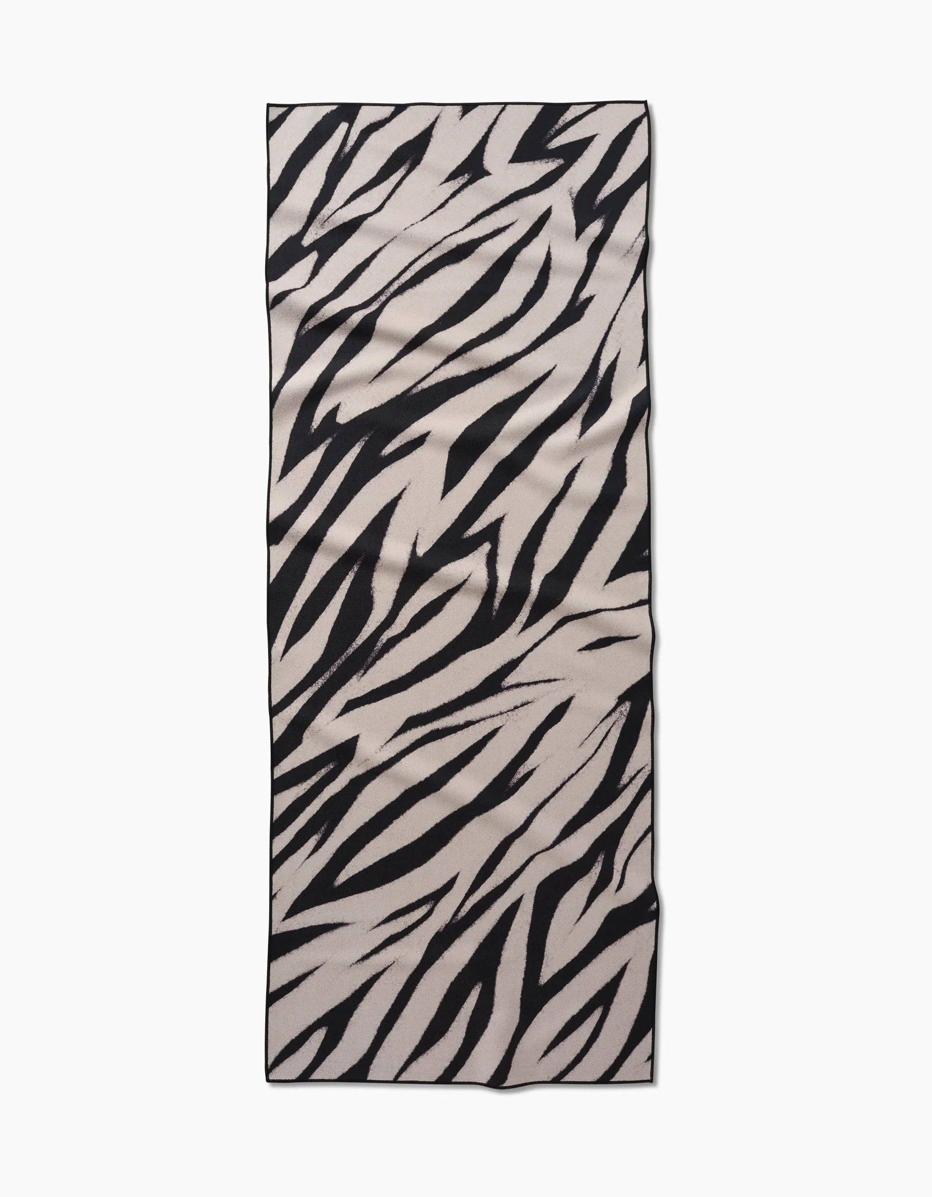 Geometry Chase Yoga Towel